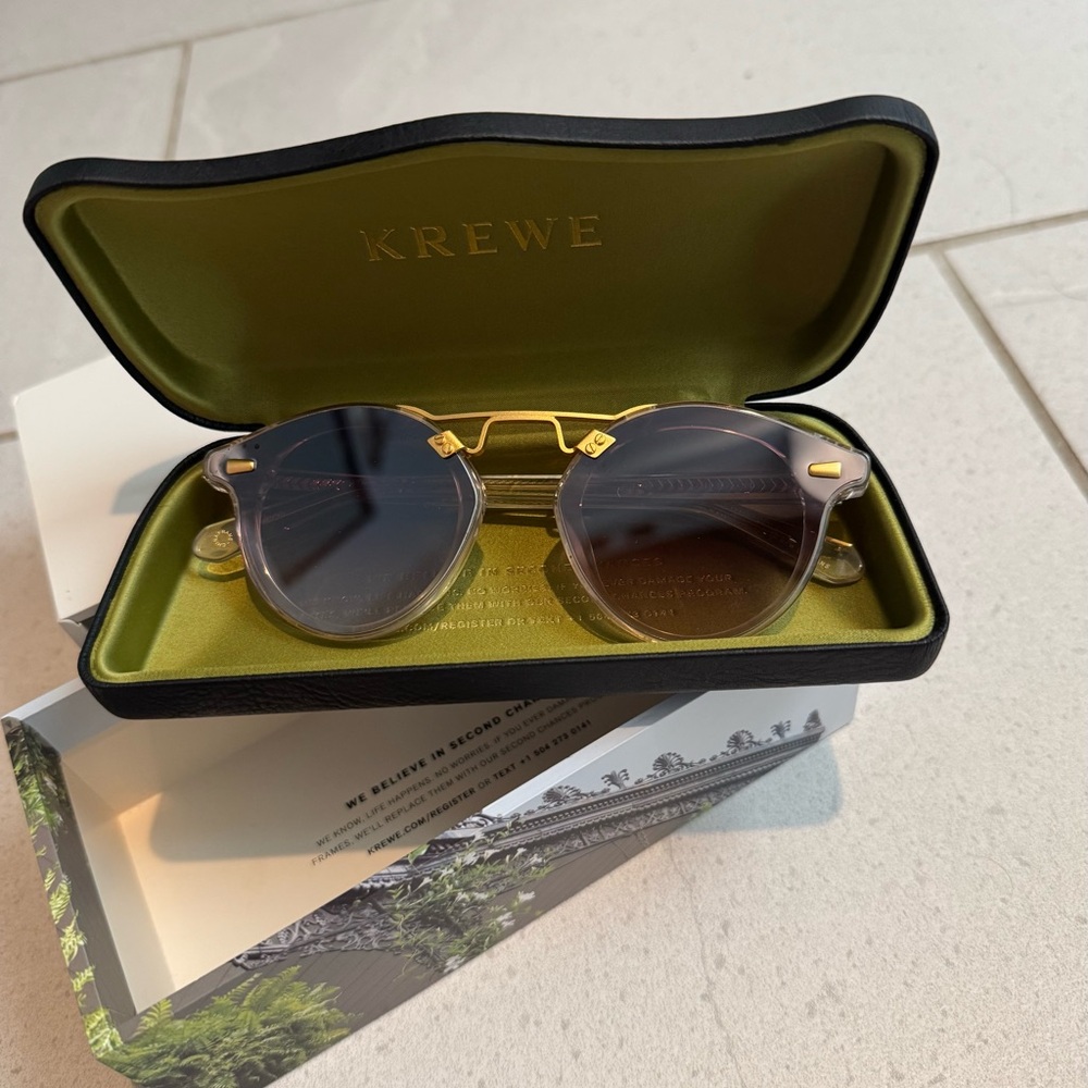 KREWE White Box with Gold Logo - Picture 5 of 9